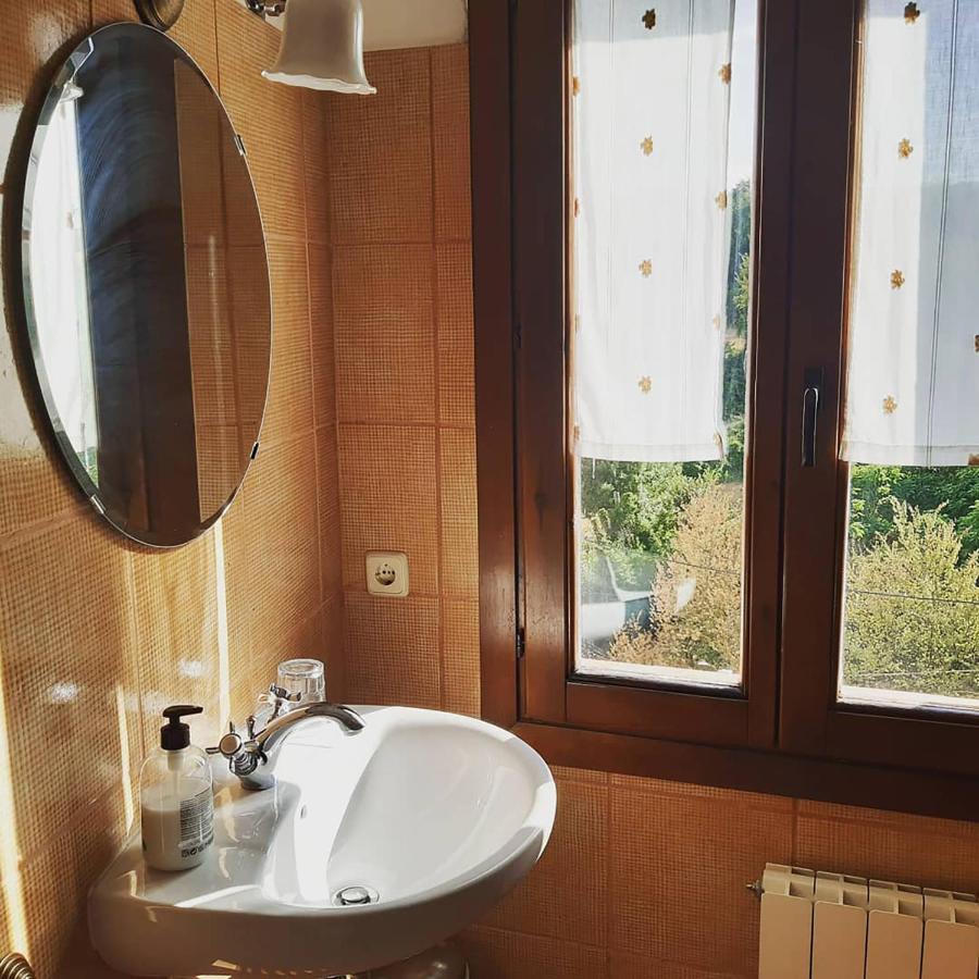 Гостьовий будинок Casa Miret Vallvert de Queralt Екстер'єр фото